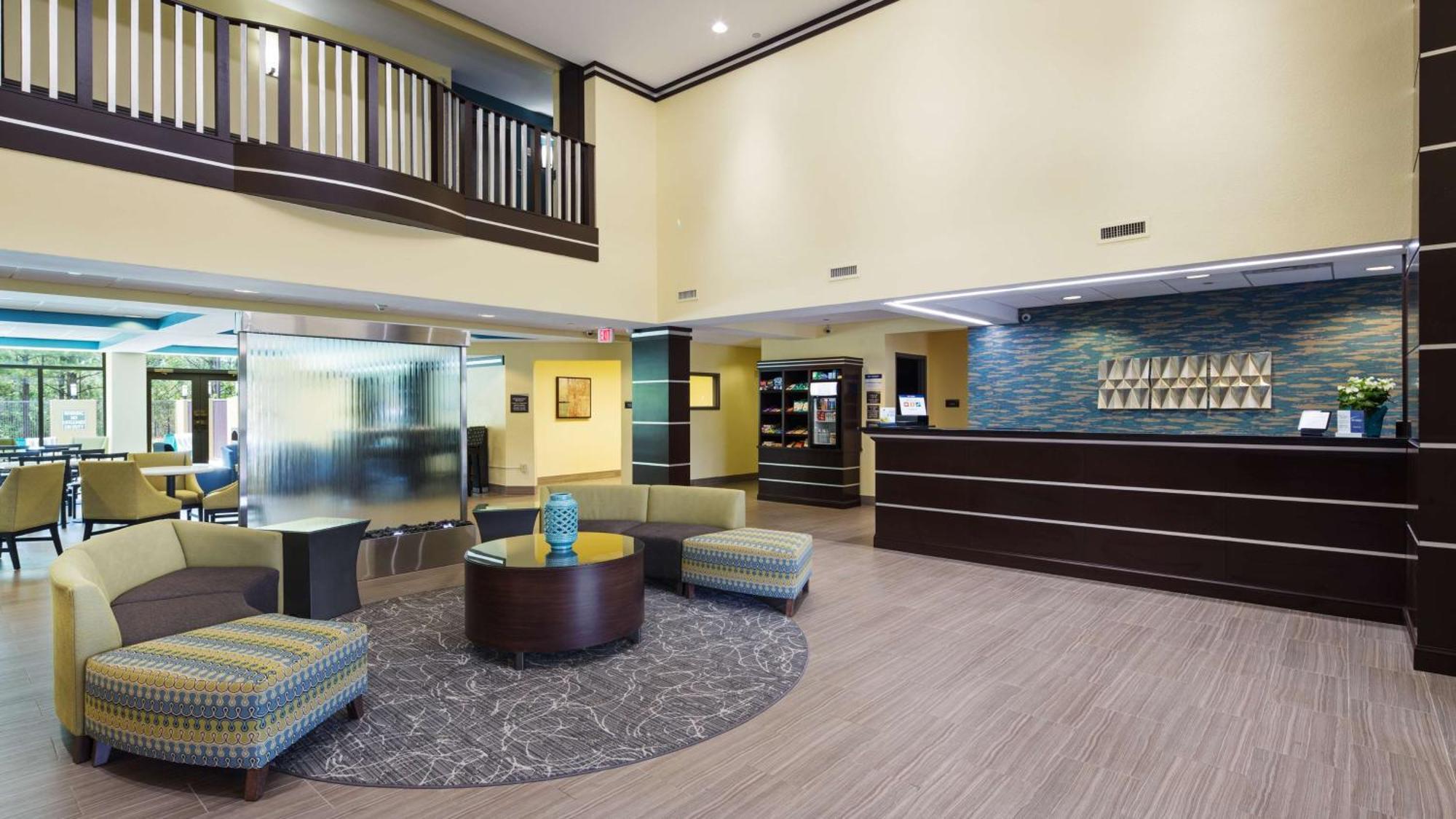 Best Western Plus Birmingham Inn & Suites Luaran gambar